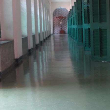 Ywca Gallway Guest House Kalküta Dış mekan fotoğraf
