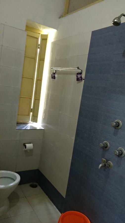 Ywca Gallway Guest House Kalküta Dış mekan fotoğraf