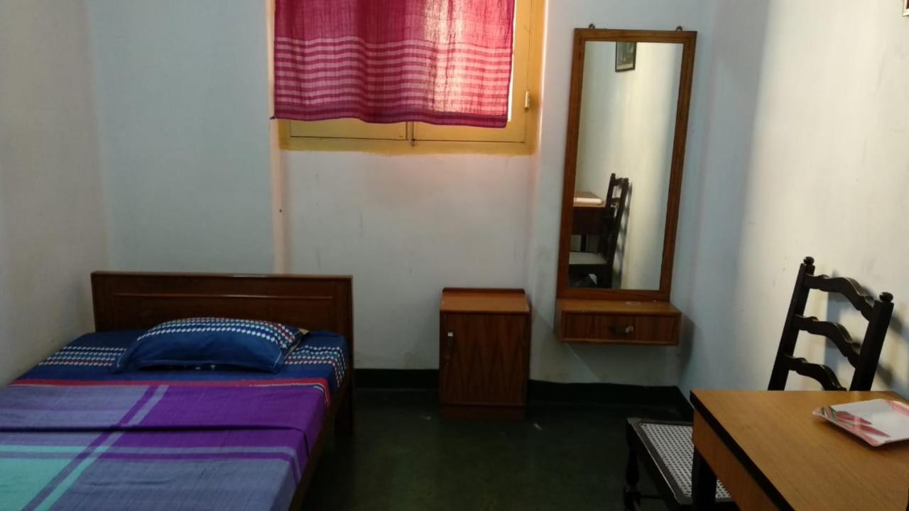 Ywca Gallway Guest House Kalküta Dış mekan fotoğraf